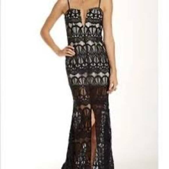 L'Atiste by Amy Dresses & Skirts - L'ATISTE By Amy Black Lace Low Plunge V-Neck Party Cocktail Maxi Dress Women's L